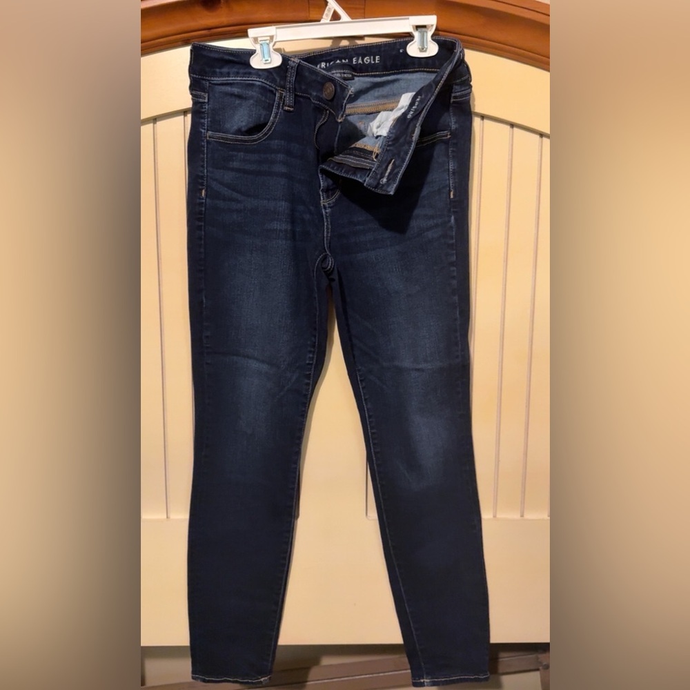 American Eagle Outfitters Women's Jeans - Dark Blue leggings
